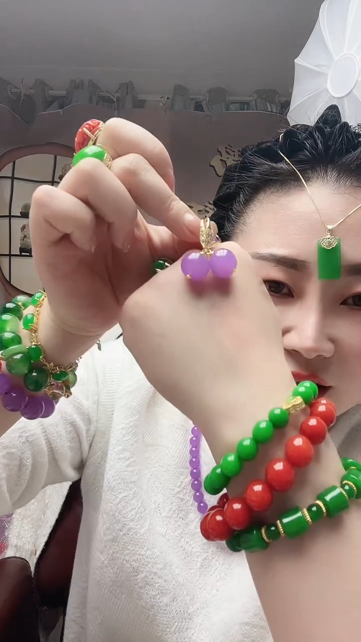 【闪购商品】翡翠耳饰14K金镶嵌S18号