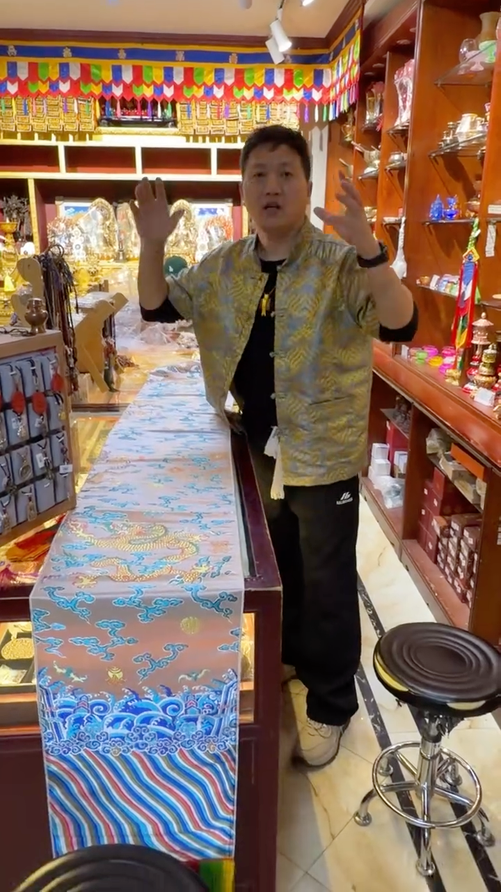 北塔香铺家用桌旗白色