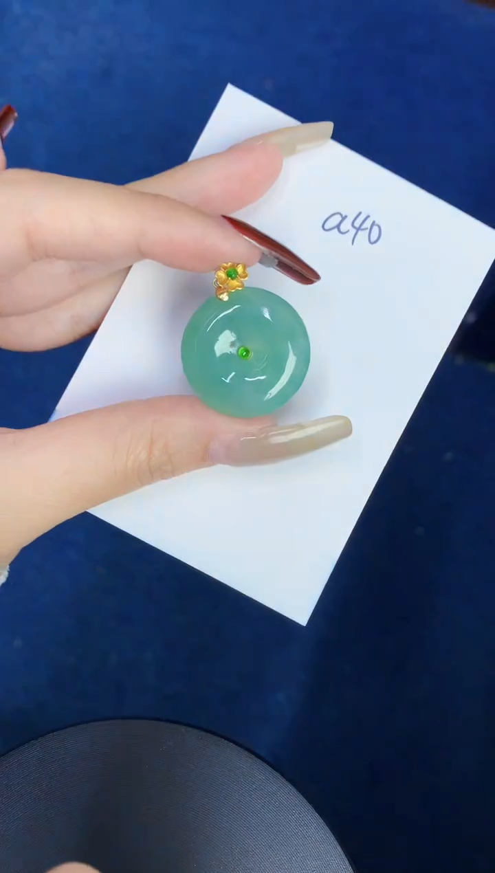 【闪购商品】翡翠颈饰18K金镶嵌000000000000