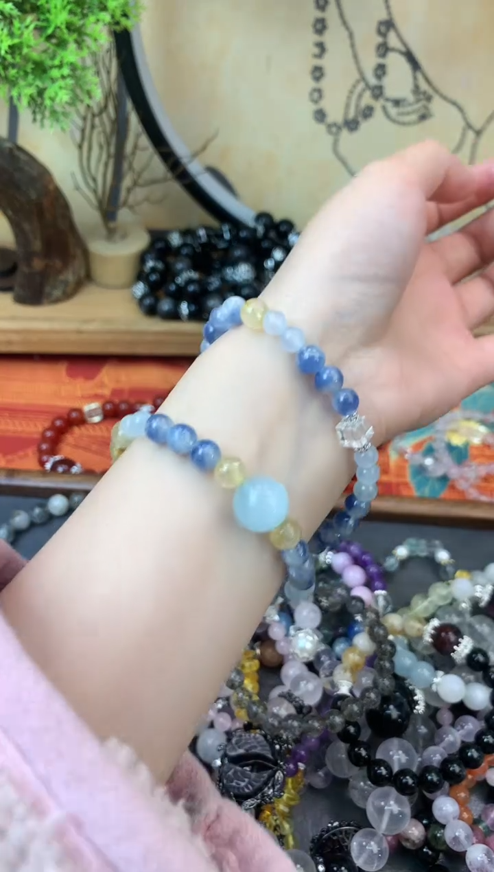 【闪购商品】蓝晶石手串未镶嵌1306