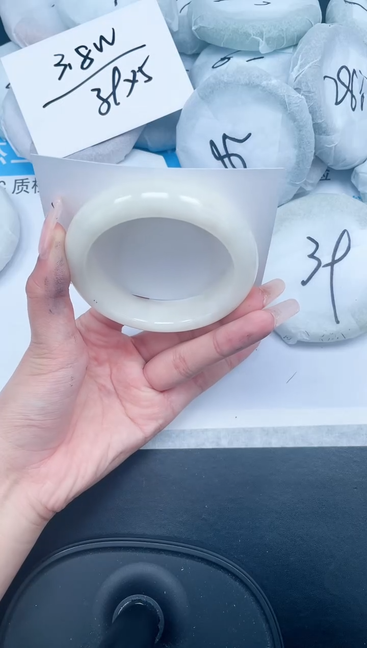 【闪购商品】和田玉（糖玉）手镯未镶嵌491-58
