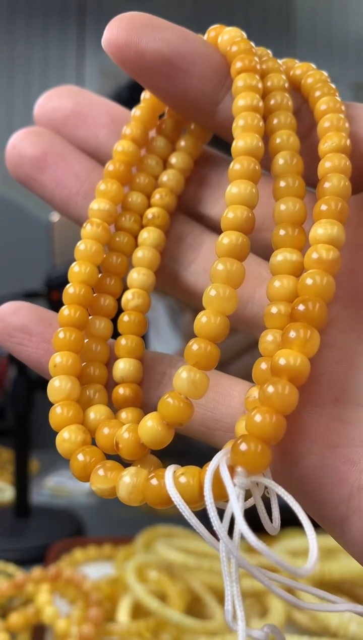 【闪购商品】琥珀裸石未镶嵌链子