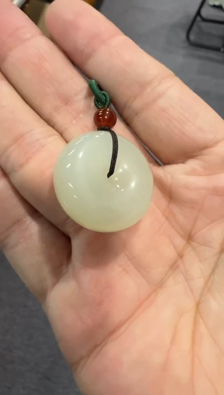 【闪购商品】和田玉吊坠未镶嵌平安扣