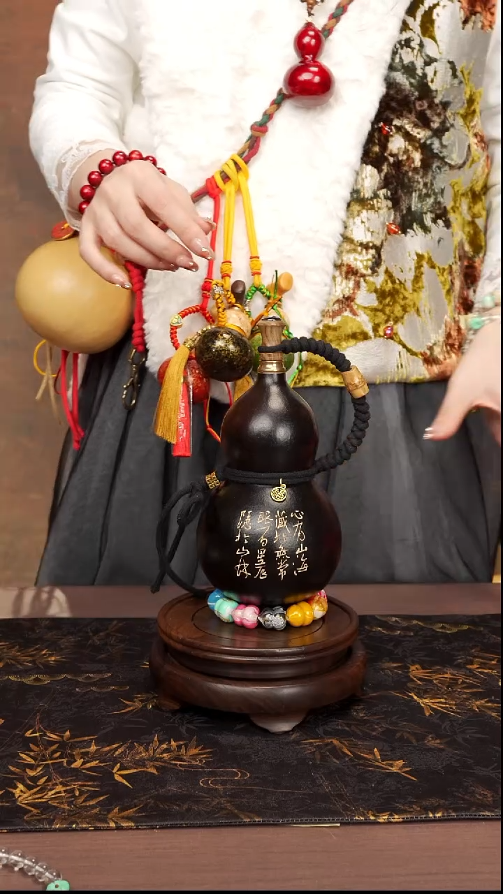 560 --精品大漆酒葫芦-----158
