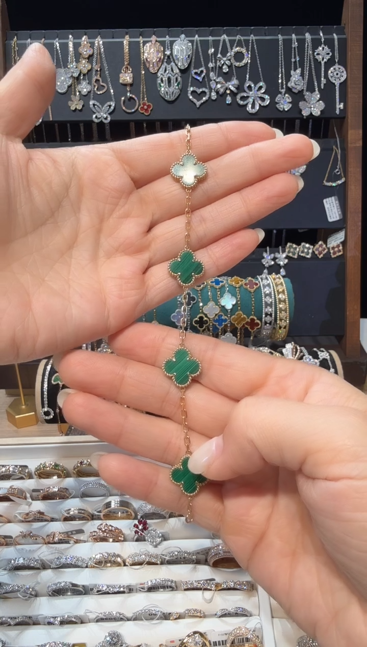 18K金镶嵌孔雀石手链手链