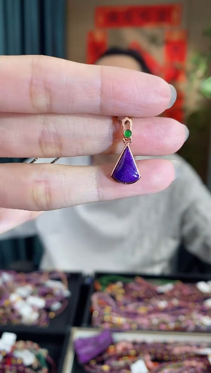 【闪购商品】苏纪石（舒俱来）吊坠(不含链)银S925镶嵌589