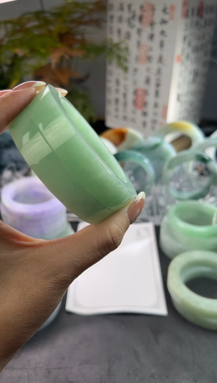 定制翡翠手镯未镶嵌悦**?手镯定制