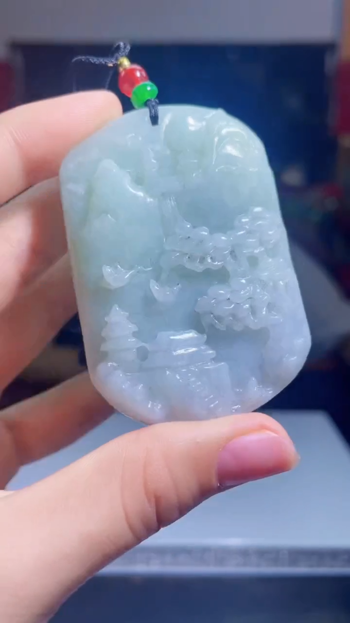 【闪购商品】翡翠吊坠(不含链)未镶嵌E95