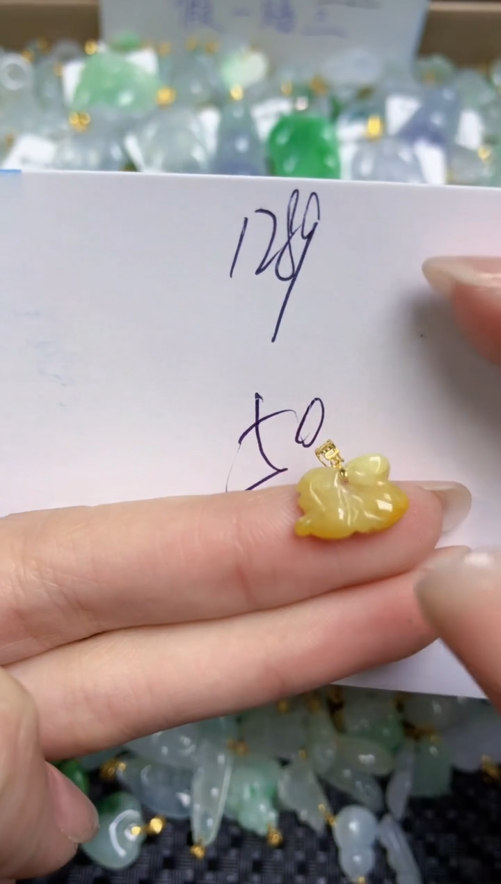 【闪购商品】翡翠颈饰18K金镶嵌天然缅甸A货翡翠