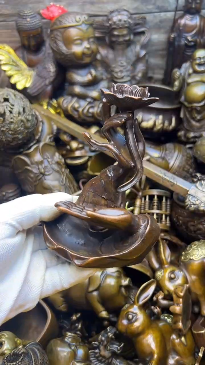 精美铜器，点击下单