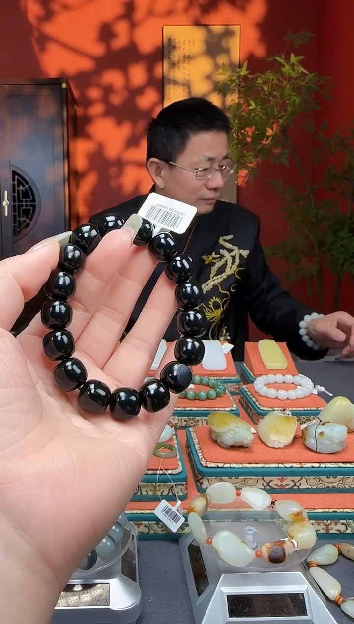 【闪购商品】和田玉手串未镶嵌手串12*13