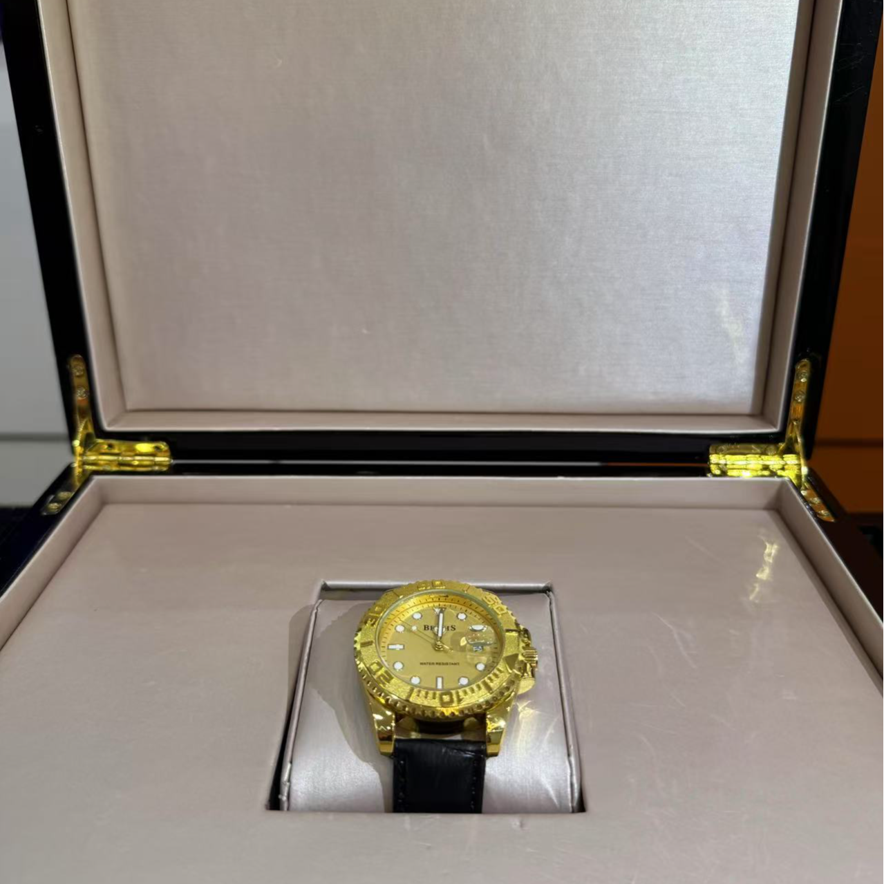 专柜正品-高端可计时潜水腕表男士J