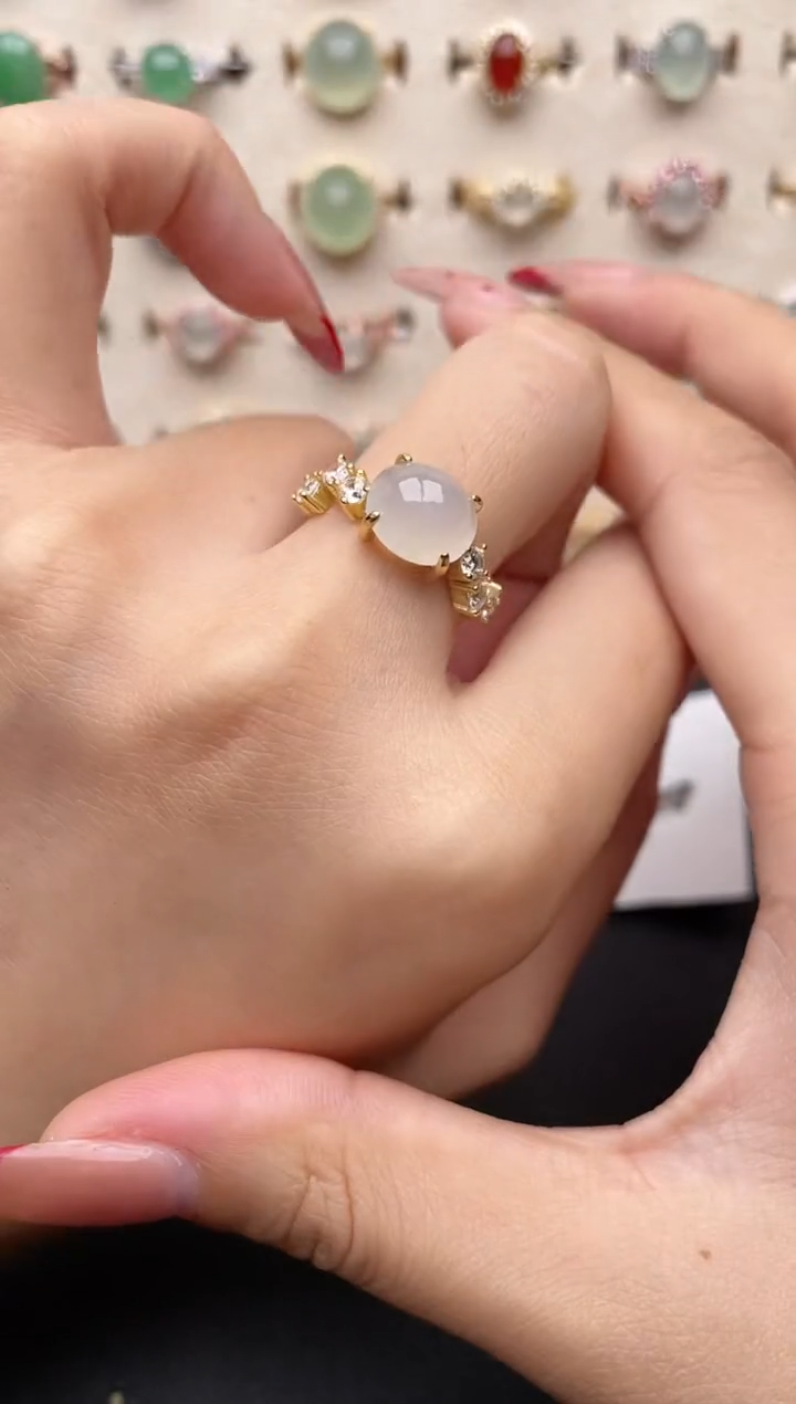 【闪购商品】翡翠戒指银S925镶嵌一物一证一礼盒