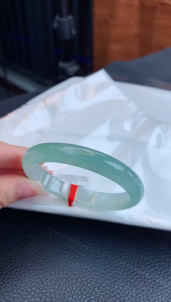 【闪购商品】翡翠手镯未镶嵌缅甸天然翡翠A货手镯