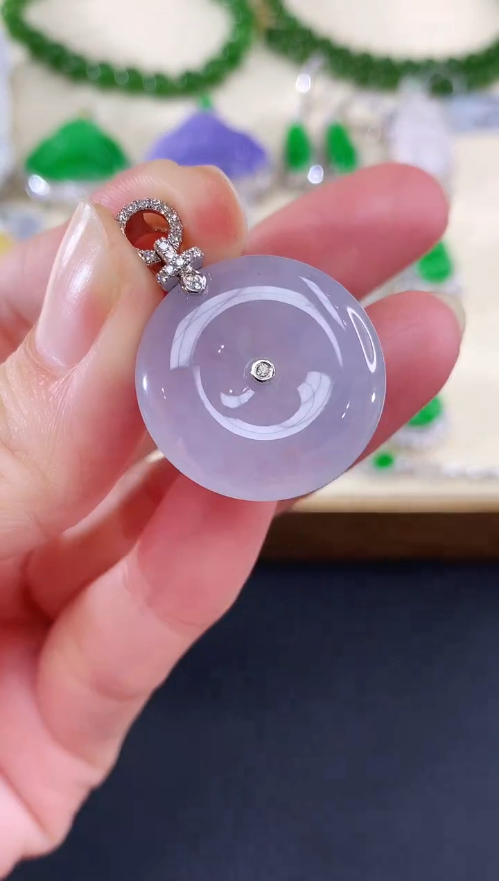 吊坠(不含链)18K金镶嵌翡翠102|