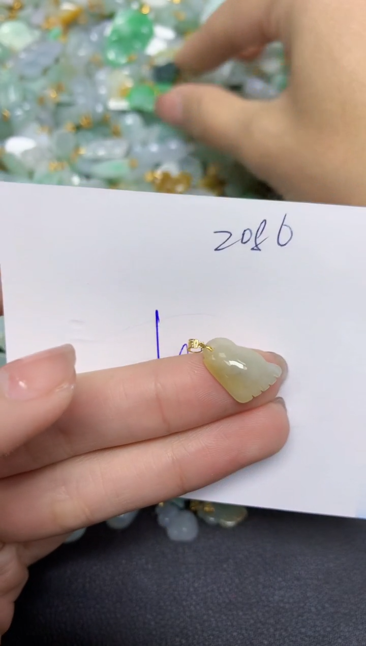 【闪购商品】翡翠颈饰18K金镶嵌 天然翡翠A货