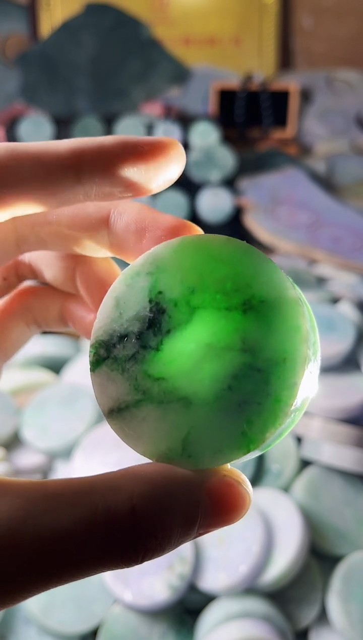 【闪购商品】翡翠颈饰未镶嵌A货吴平866