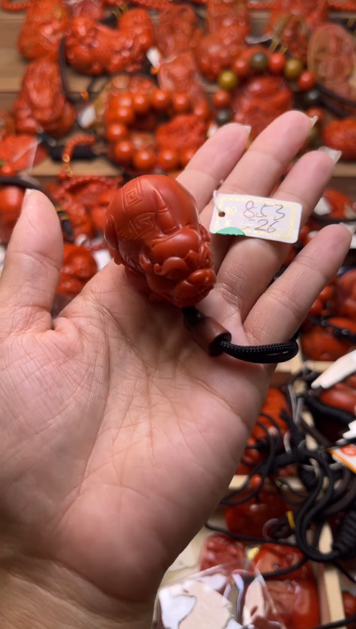 【闪购商品】南红玛瑙珠宝奇石未镶嵌853