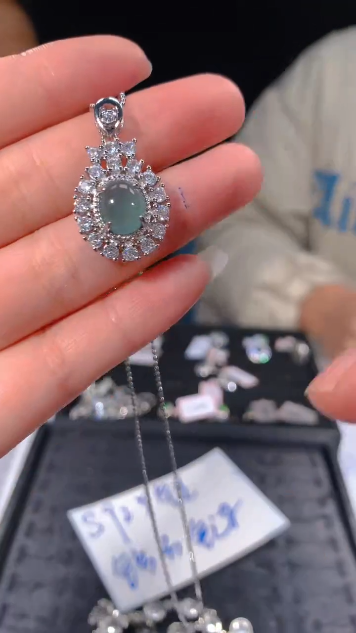 【闪购商品】定制翡翠未镶嵌36多样性发货（发其一）