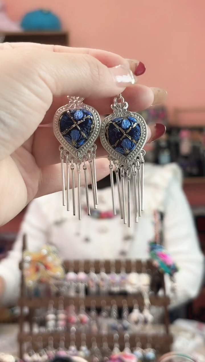 织绣艺枝独绣手工饰品49