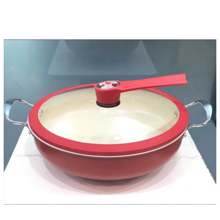 红色炒锅     LY