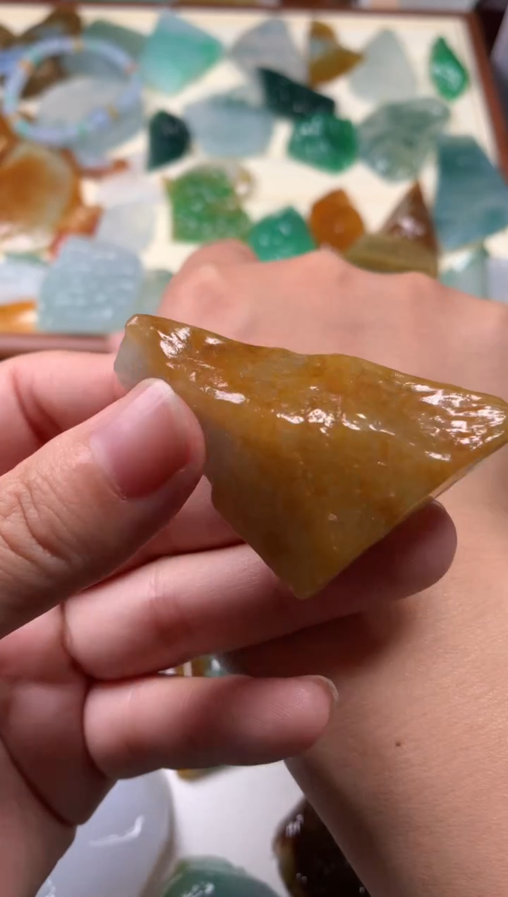 【闪购商品】翡翠颈饰未镶嵌吊坠