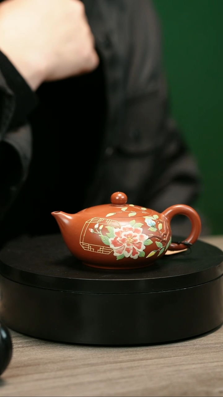 茶壶紫砂心****mH2432赵翠虹堆绘花朵汉圆