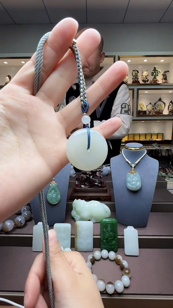 【闪购商品】和田玉挂件未镶嵌苏