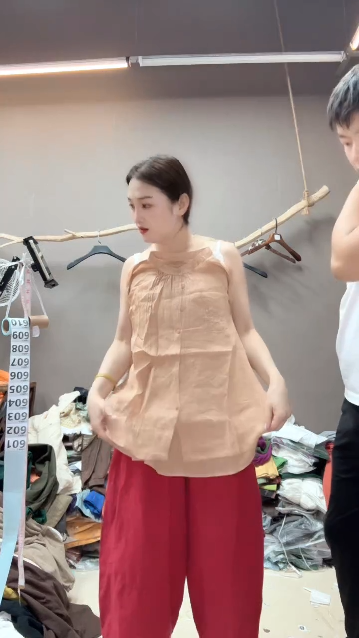 小睿麻衣服饰601