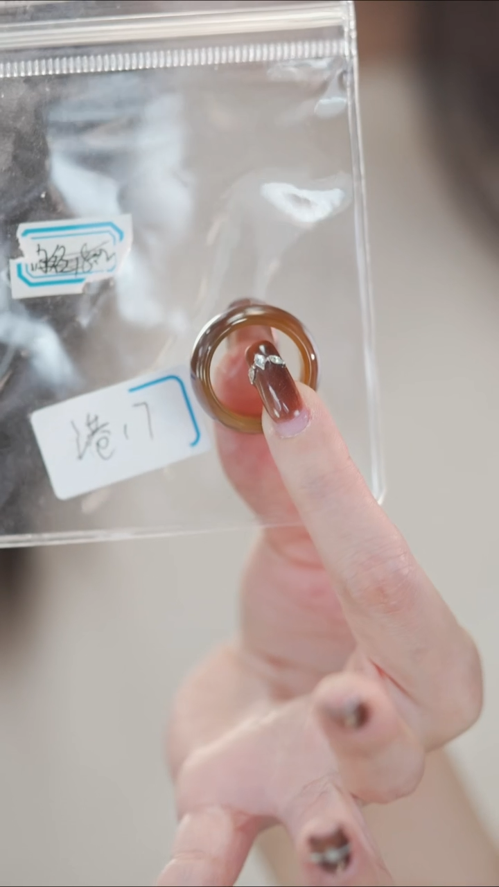 未镶嵌戒指和田玉港17