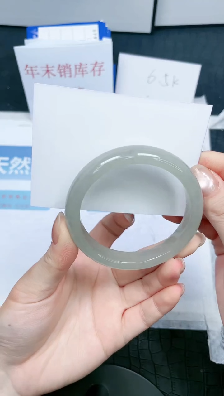 【闪购商品】石英质玉手镯未镶嵌306-58.8