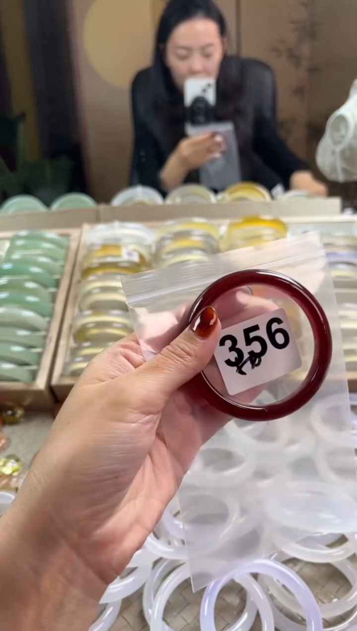 手镯玛瑙/玉髓未镶嵌356
