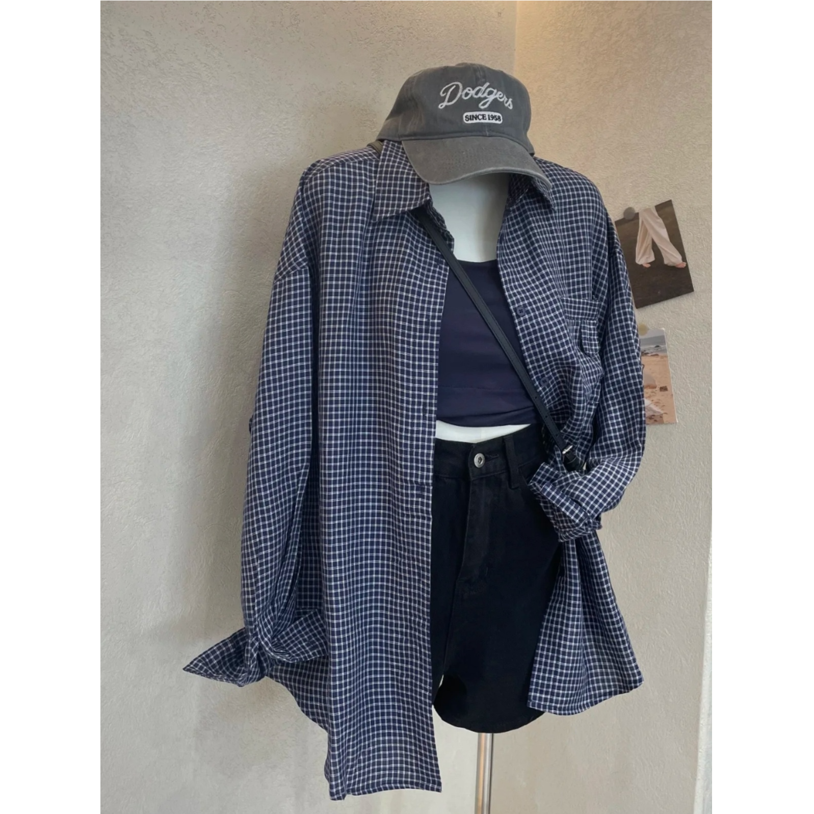 韩系复古慵懒格子衬衫女早秋新款宽松显瘦休闲简约单排扣外搭上衣