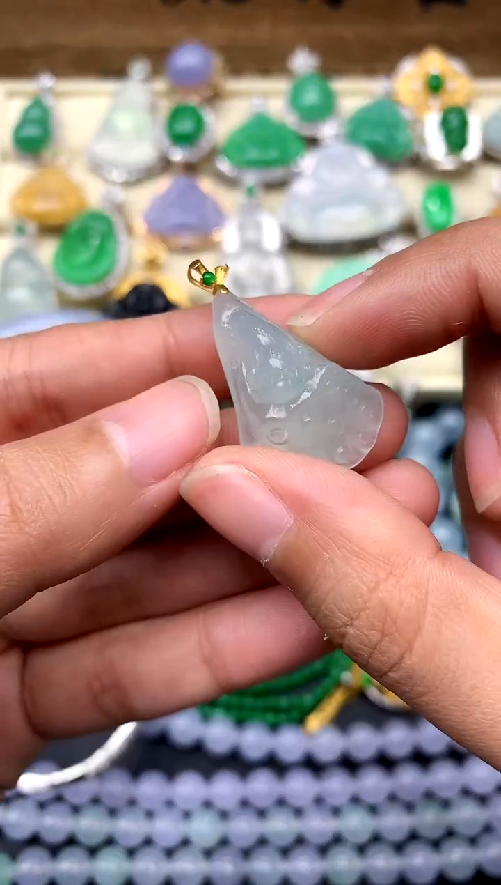 【闪购商品】翡翠颈饰18K金镶嵌39-中国好珍宝