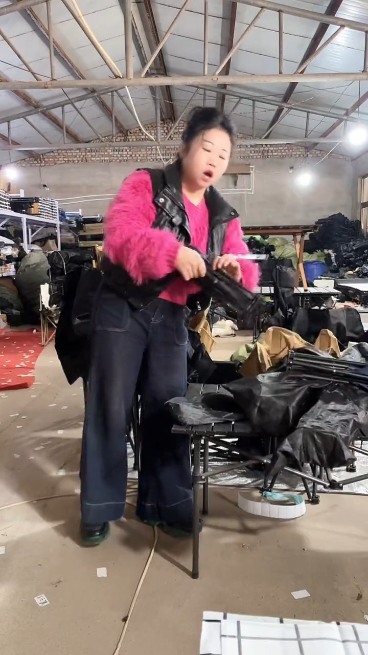 铁一把抓    2个