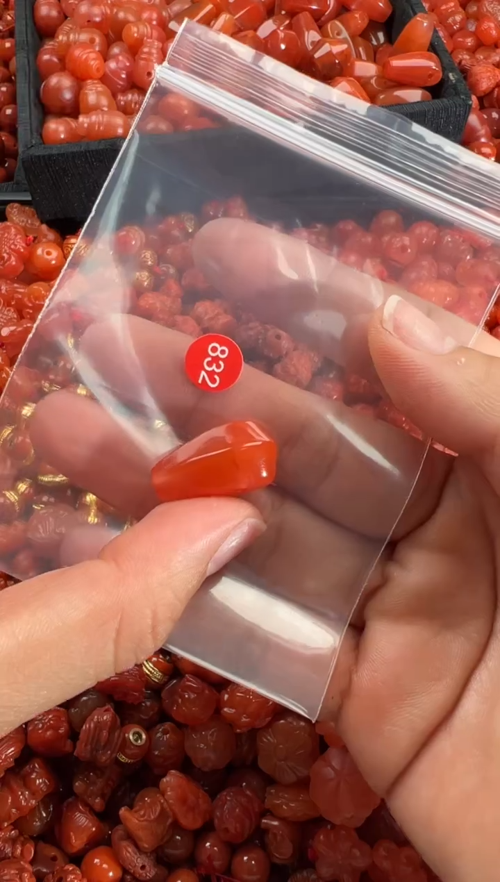 【闪购商品】南红玛瑙颈饰未镶嵌11