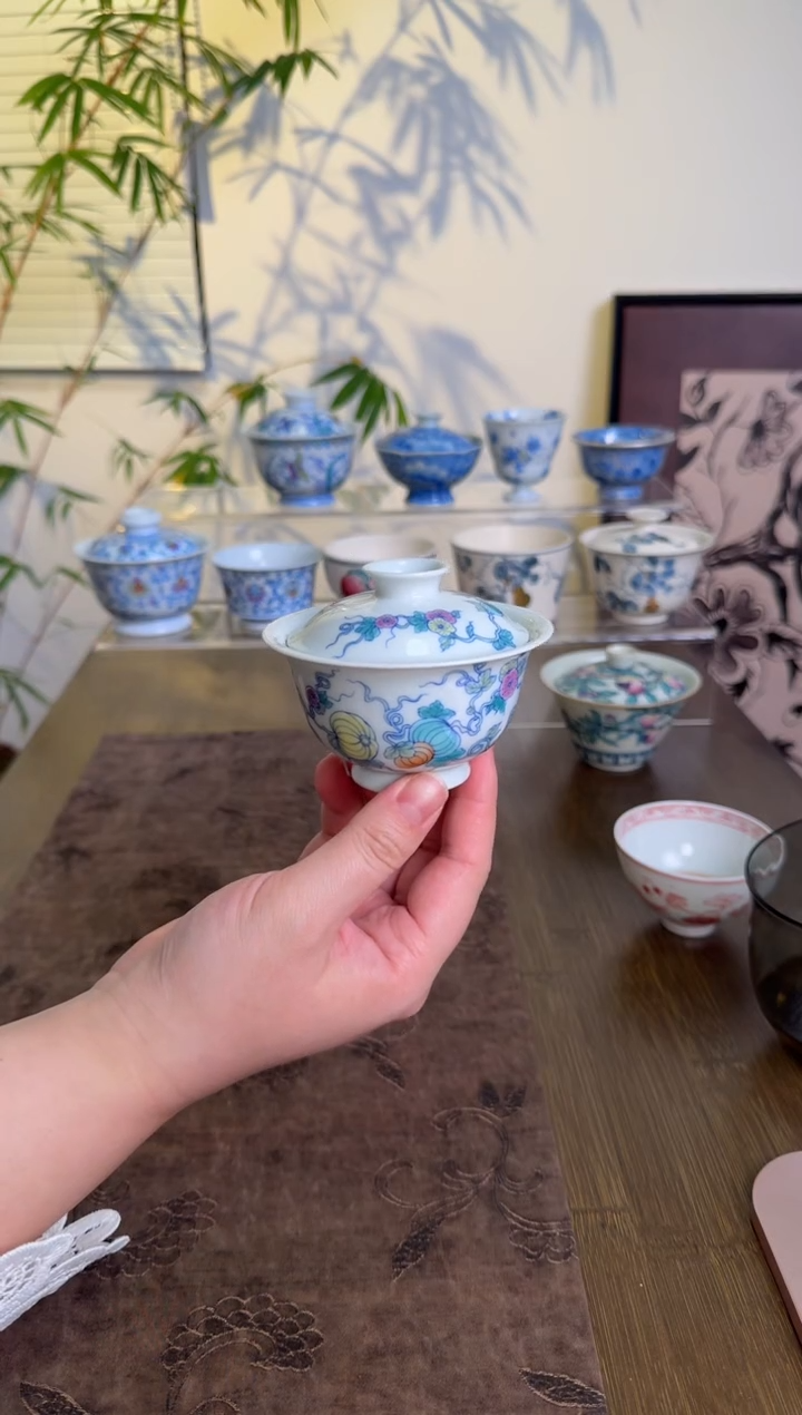 【闪购商品】景德镇斗彩手绘盖碗