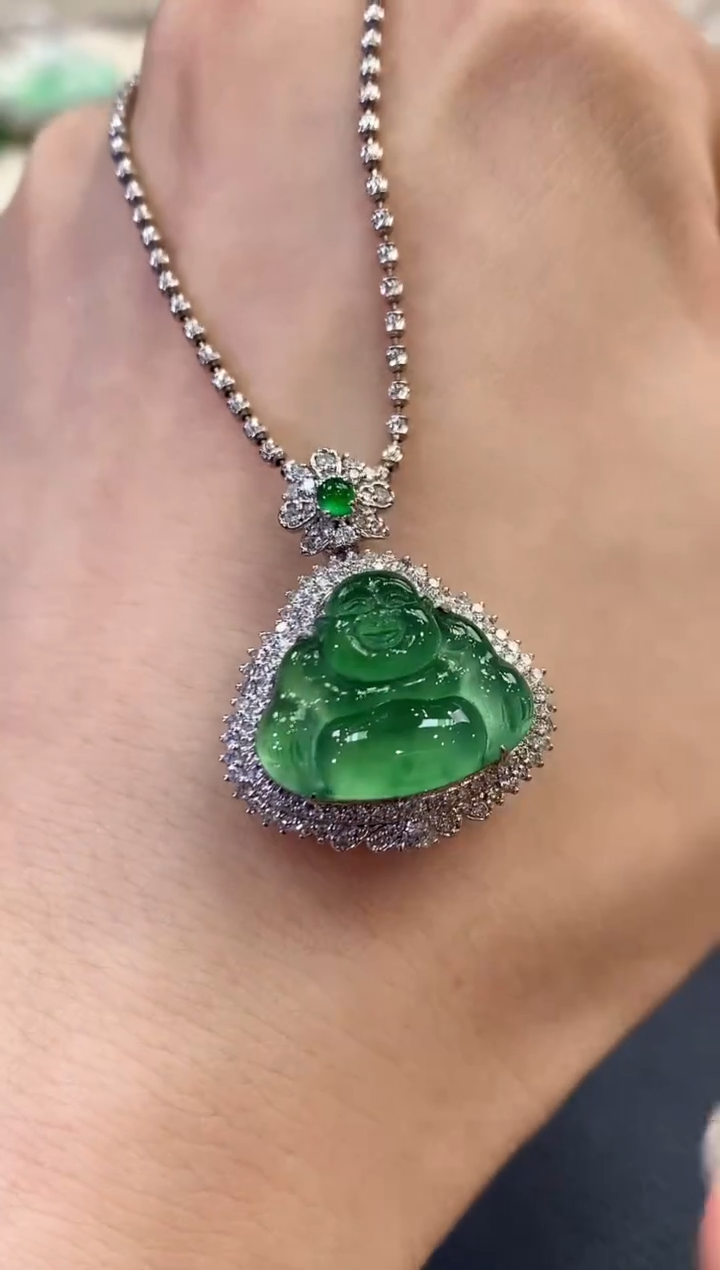 【闪购商品】翡翠吊坠(不含链)18K金镶嵌A42      