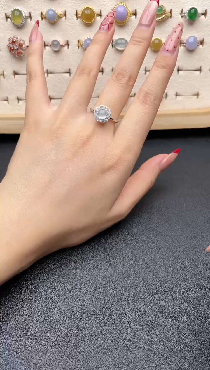 【闪购商品】翡翠戒指银S925镶嵌一物一证一礼盒