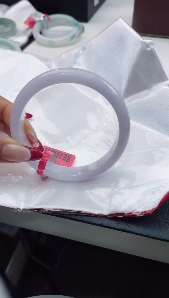 【闪购商品】翡翠手镯未镶嵌翡翠手镯63