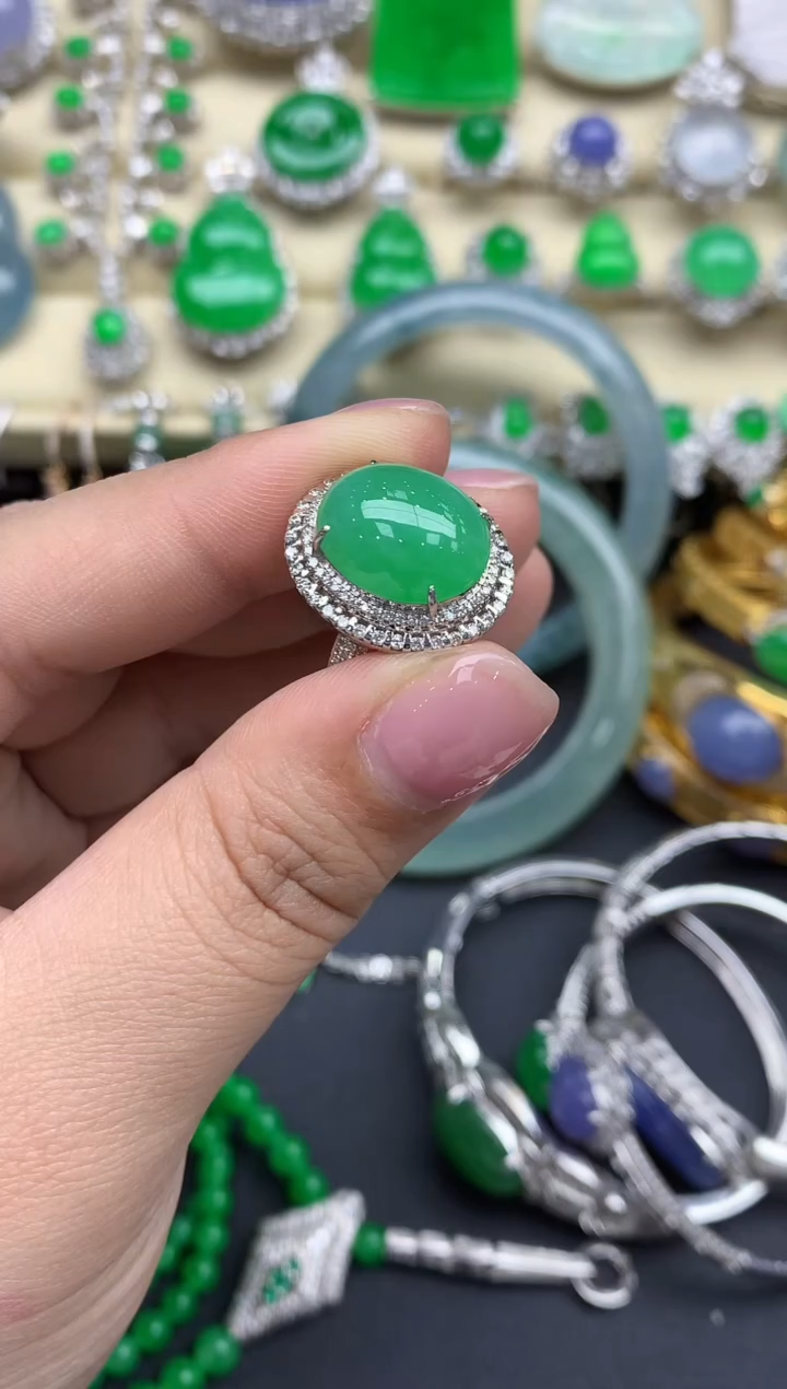 【闪购商品】翡翠戒指18K金镶嵌626-中国好珍宝