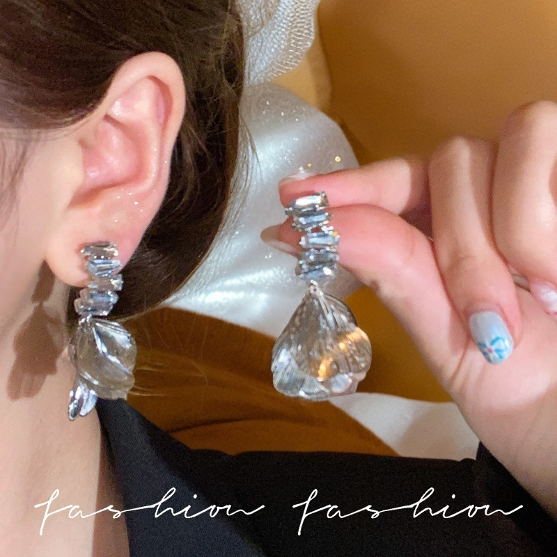 铜合金耳饰 D超仙拉丝大花瓣锆石耳环轻奢小众设计高级气质