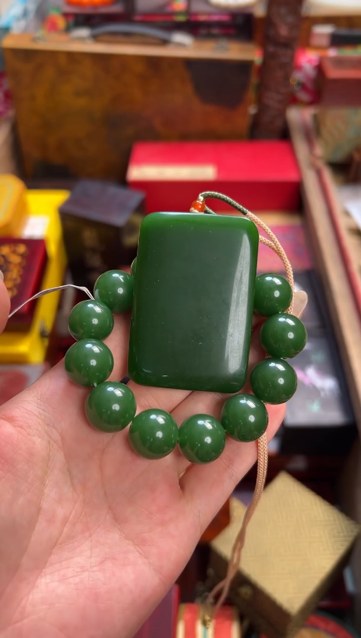 手链未镶嵌和田玉--------瓷--------