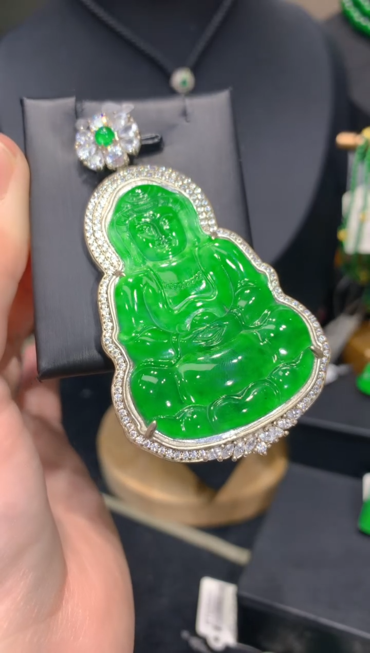 颈饰银S925镶嵌翡翠7一季