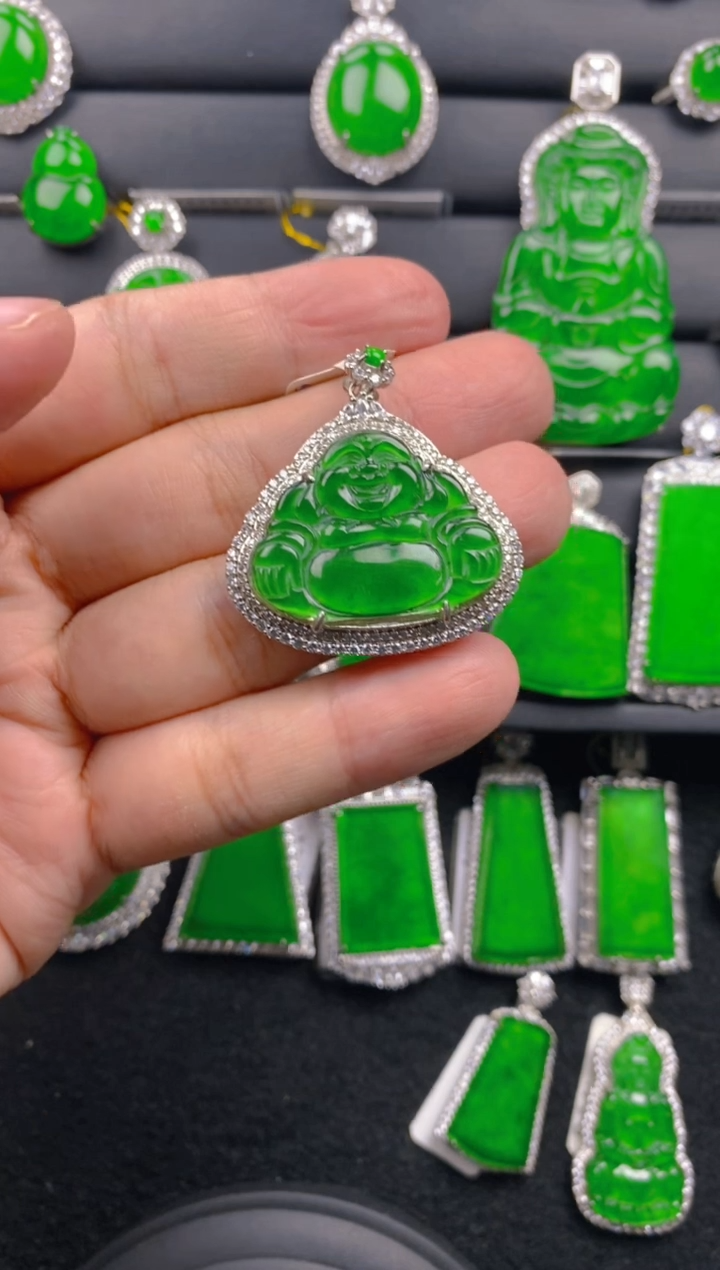 【闪购商品】翡翠颈饰银S925镶嵌11111111