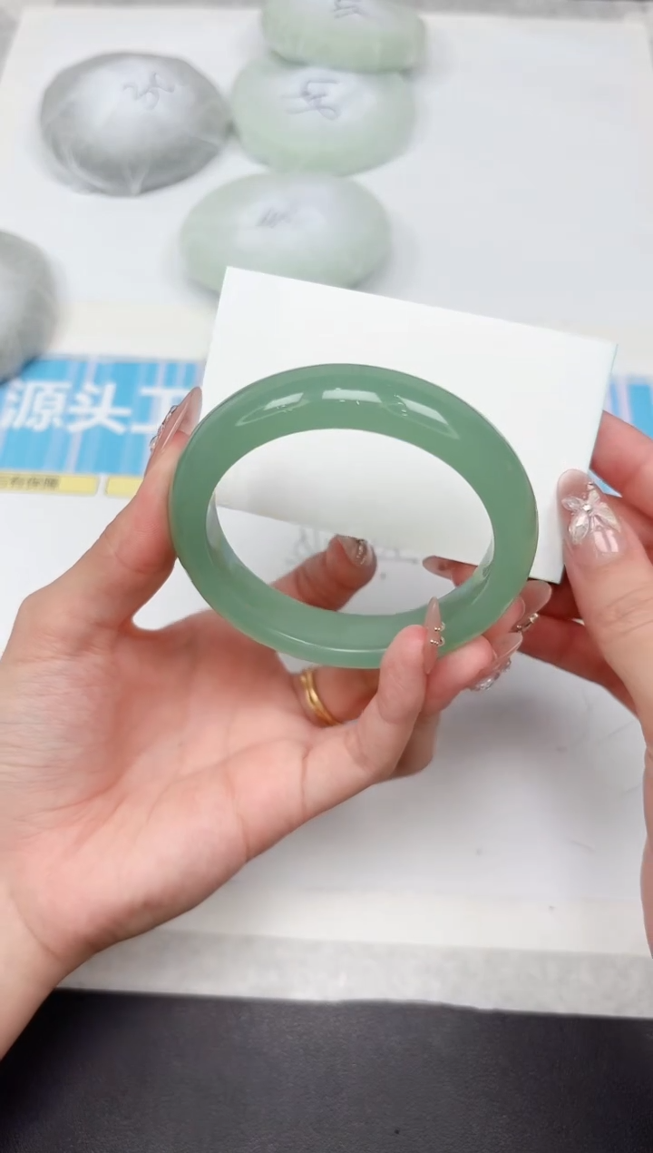 石英质玉手镯未镶嵌320-58.0