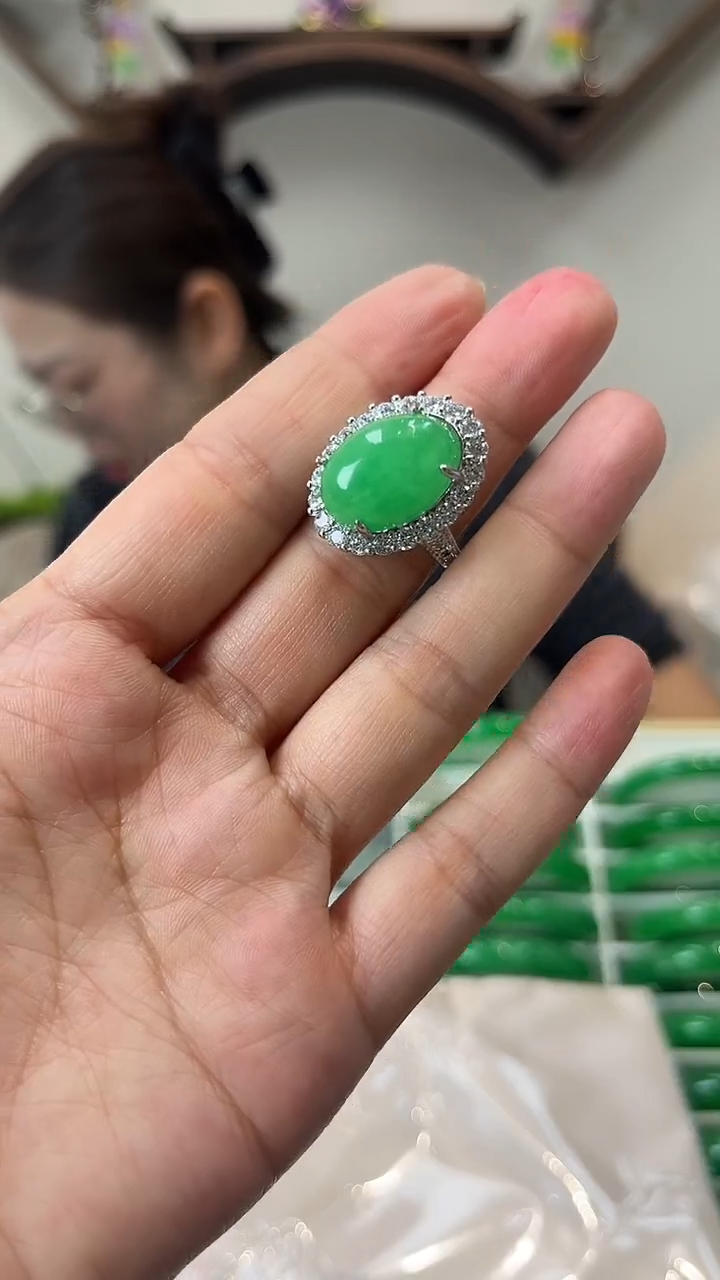 【闪购商品】翡翠戒指未镶嵌闪23 辣阳绿戒指