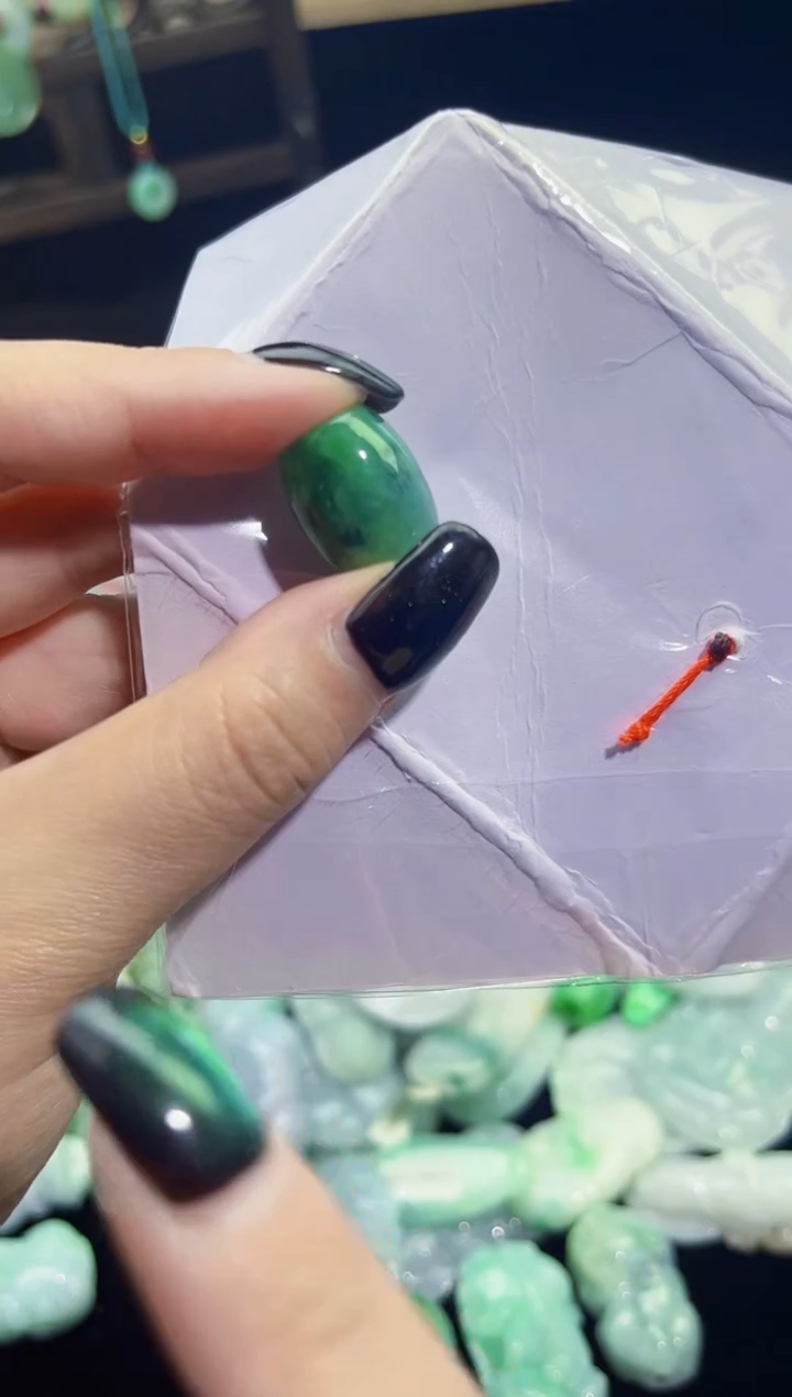 吊坠(不含链)未镶嵌翡翠天然翡翠吊坠A货