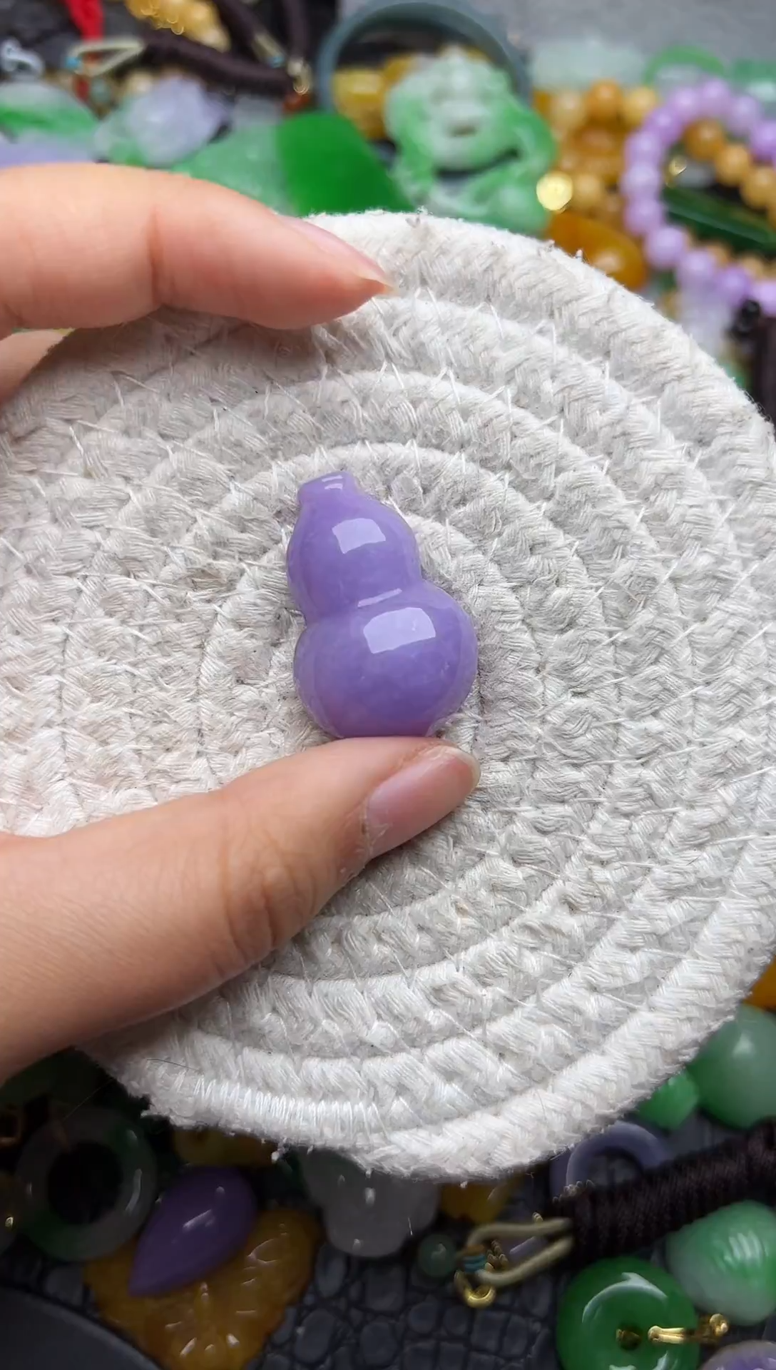 颈饰未镶嵌翡翠缅甸翡翠吊坠