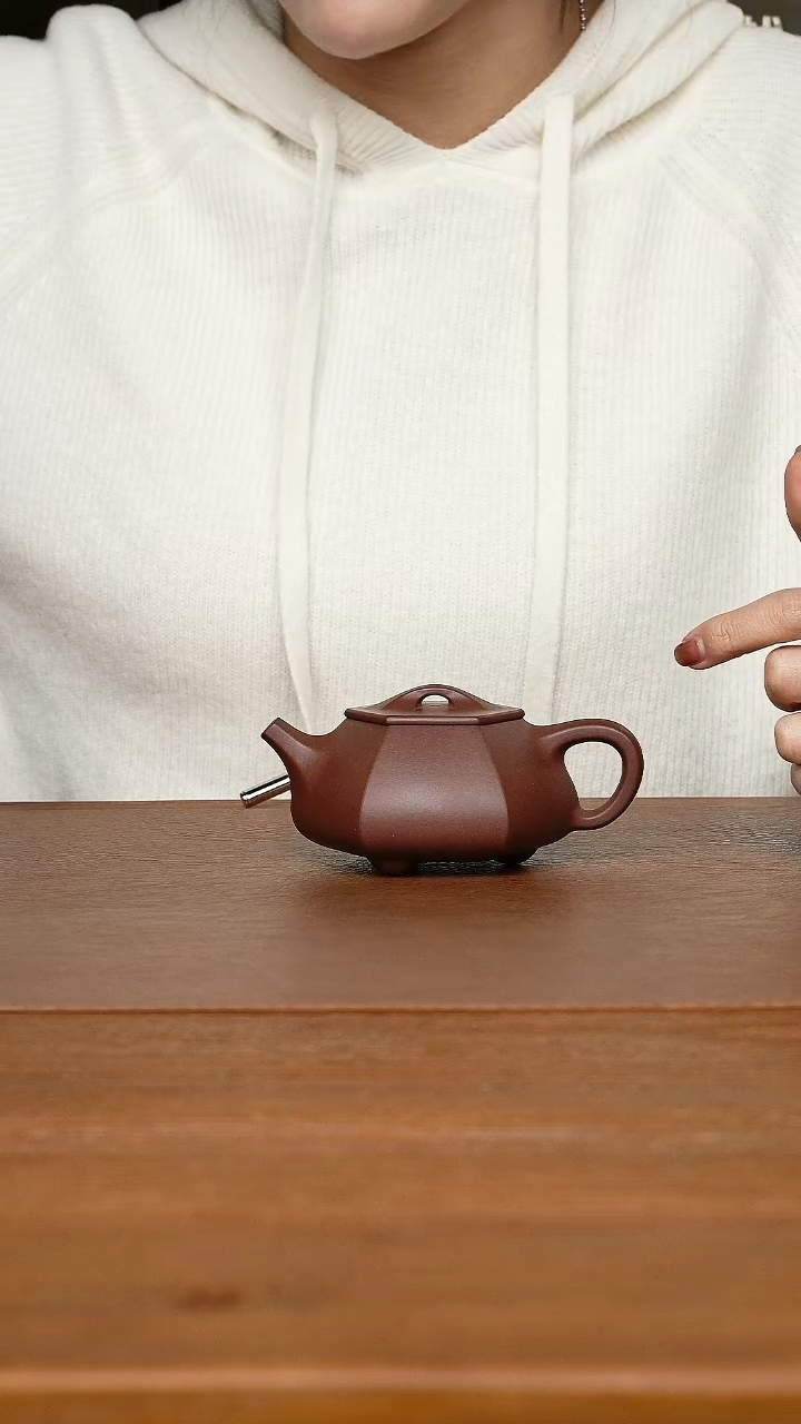 【闪购商品】紫砂茶壶吴健老师 六方满瓢 紫泥170cc